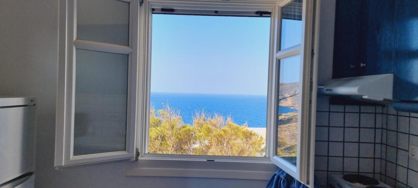 Syros Apartments Suites Chryssonisos Kini Eksteriør bilde