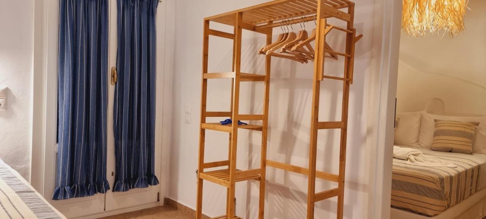 Syros Apartments Suites Chryssonisos Kini Eksteriør bilde